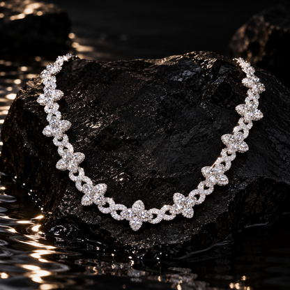 Aeris_Clover_Link_Necklace