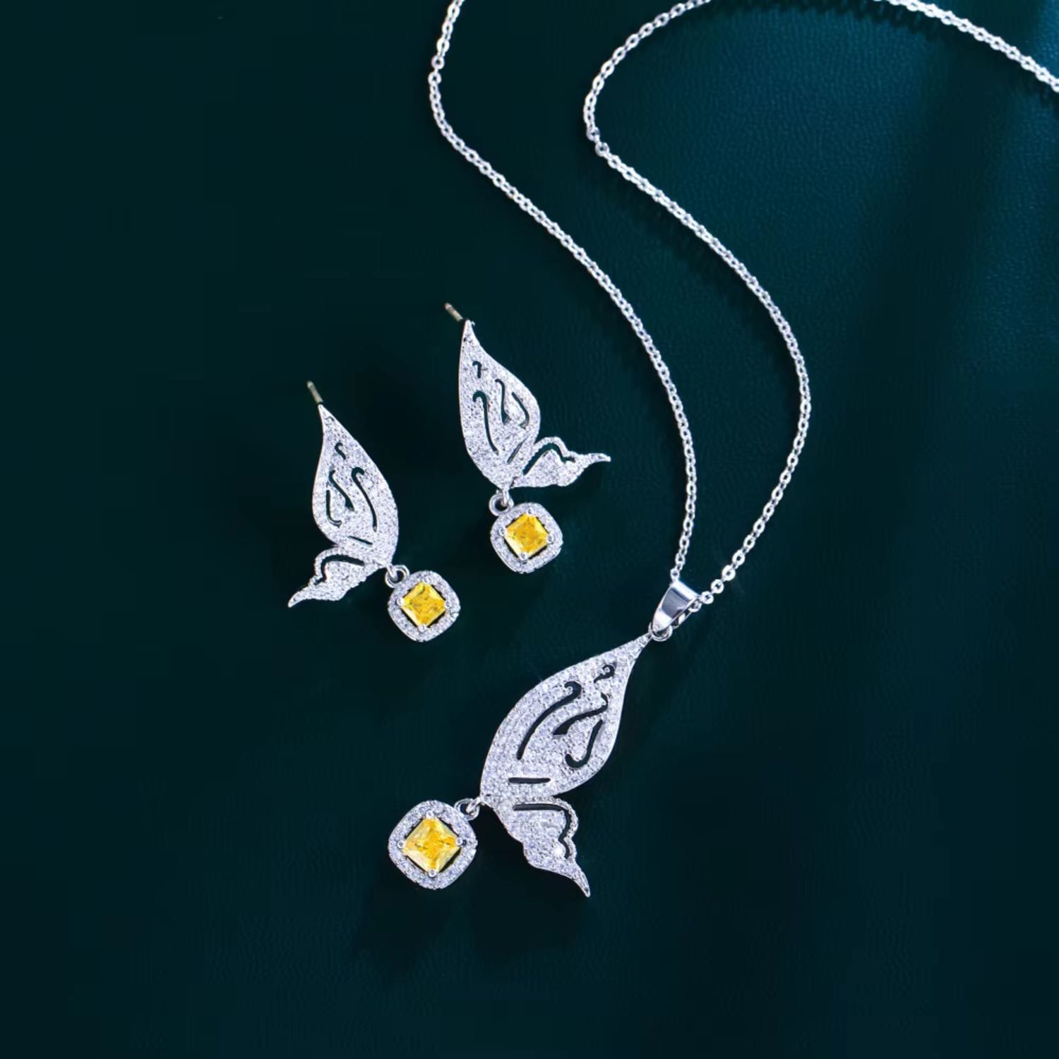 Butterfly-necklace