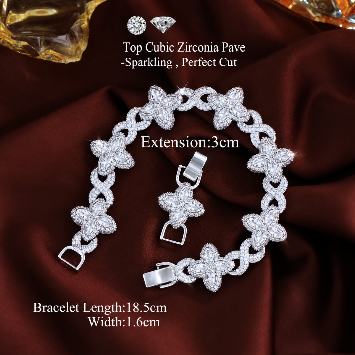 Aeris Clover Link Chain Bracelet