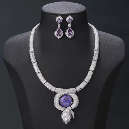 Crown Coil Necklace