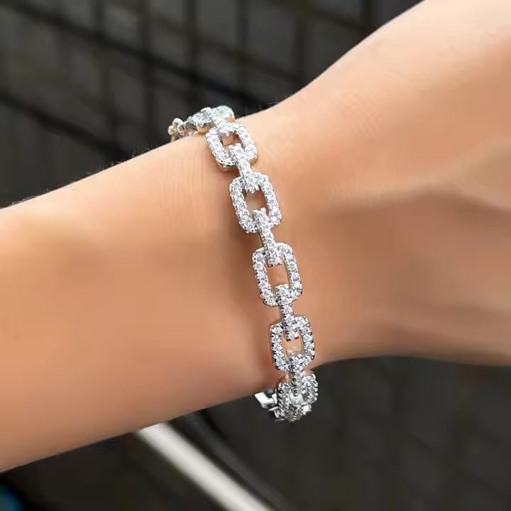 Cuban Chain link Bangle