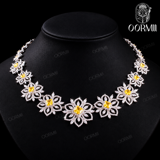 Flower Loop Necklace