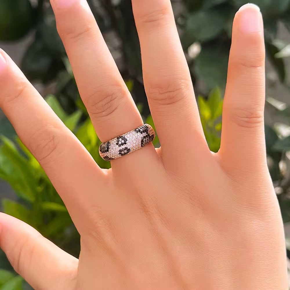 Leopard Kiss Open Ring