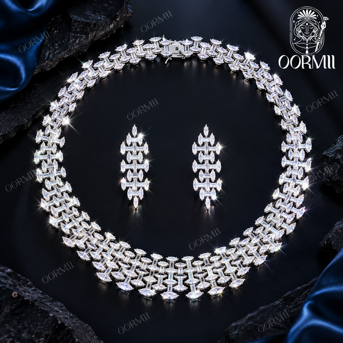 Sparkling Silver Choker
