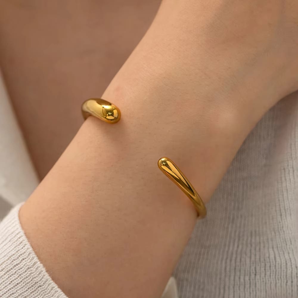 Prism Pulse Band Bangle