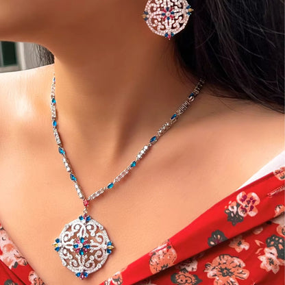 Vintage Pendant Necklace