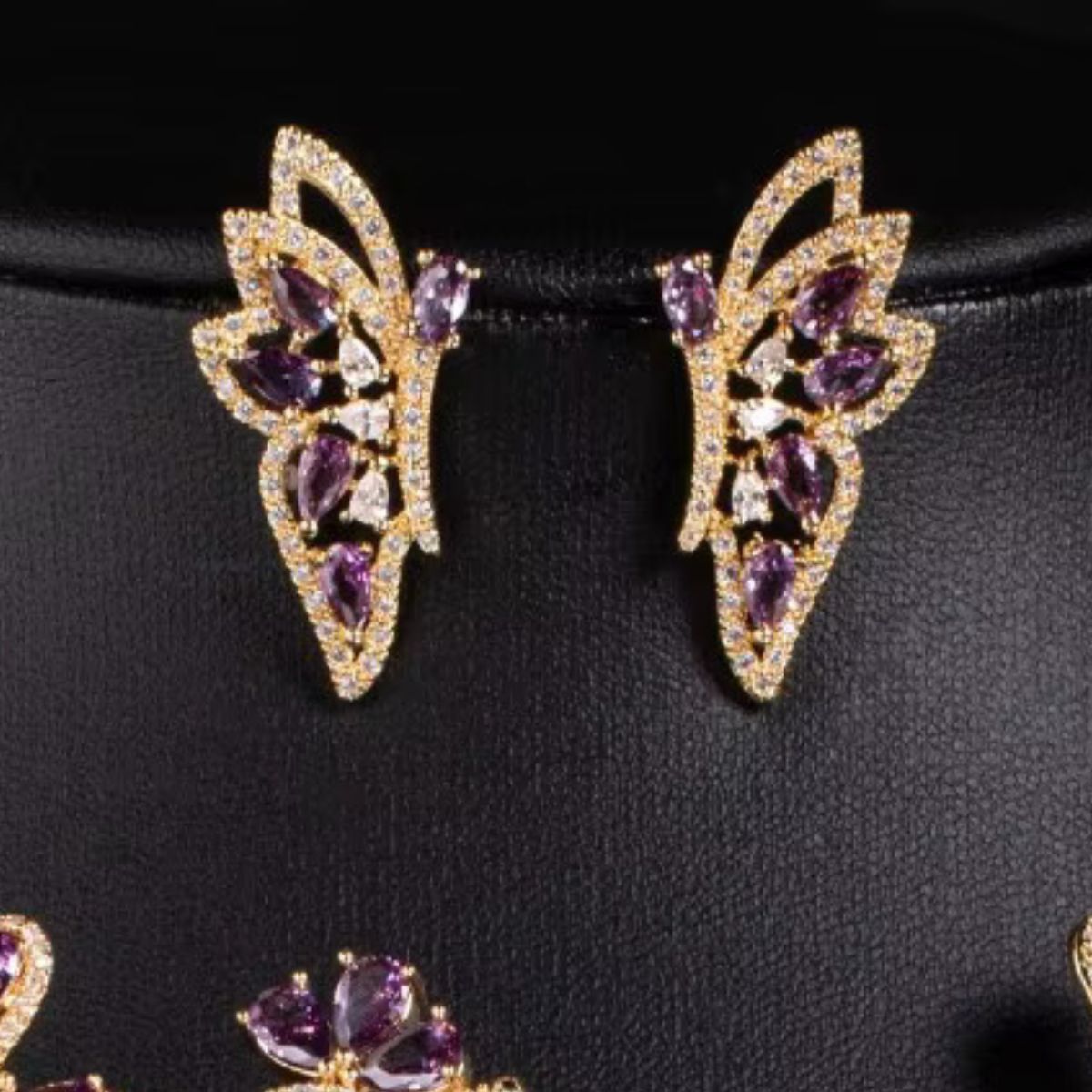 Violette Flutter Earrings